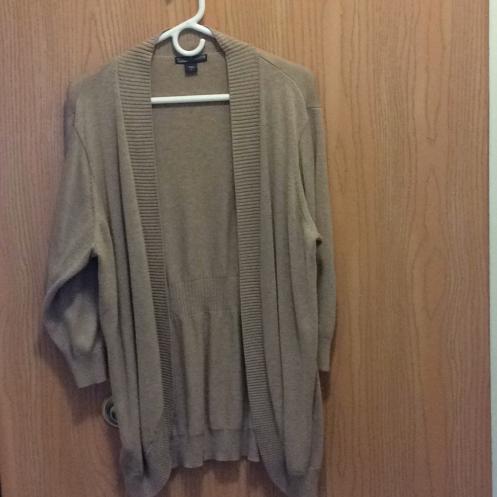 Cardigan light brown sweater